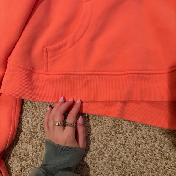 Lululemon Scuba Lightly Worn! - Picture 4 of 4